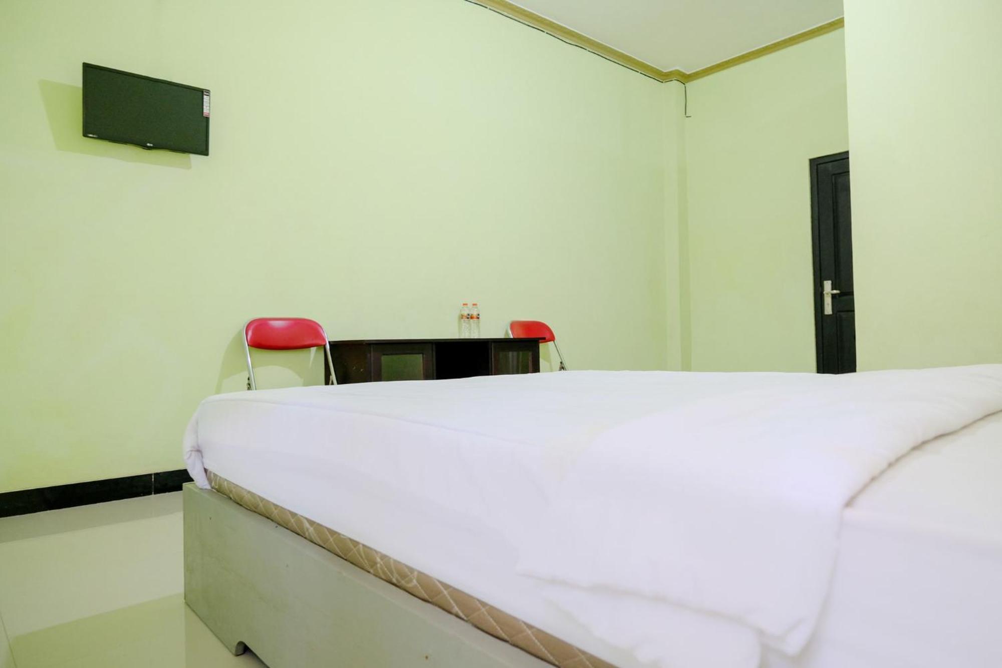 Oyo Life 2508 Alba Suites Homestay Syariah Tulungagung Exterior foto